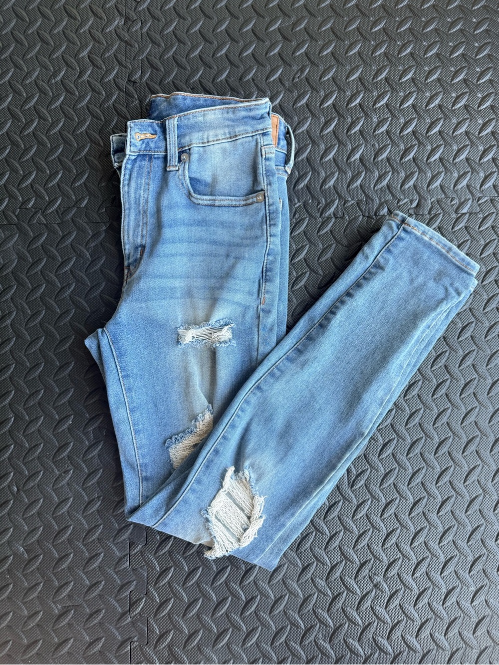 Aeropostale Light Blue Ripped Skinny Jeans